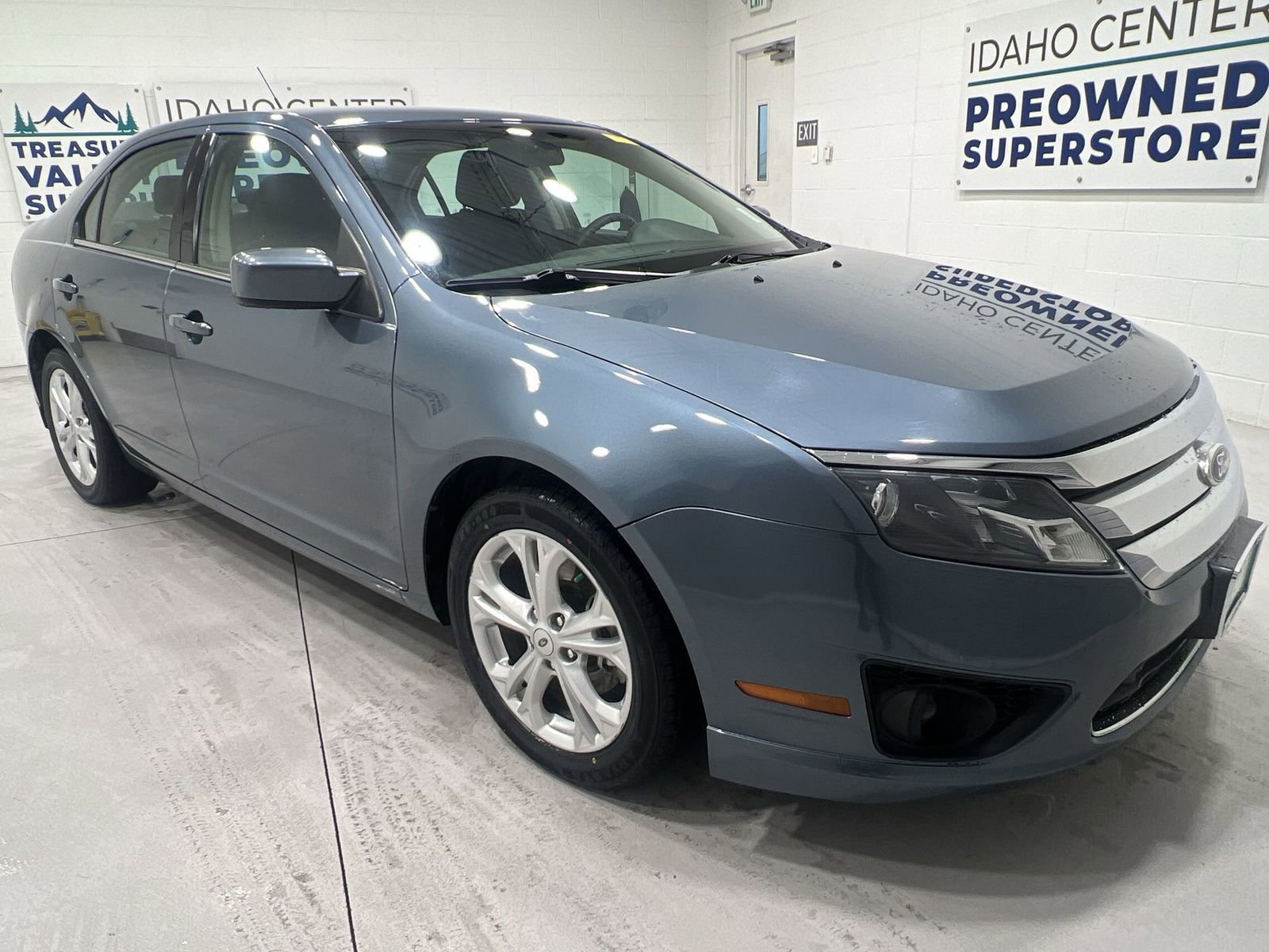 Used 2012 Ford Fusion SE image 2
