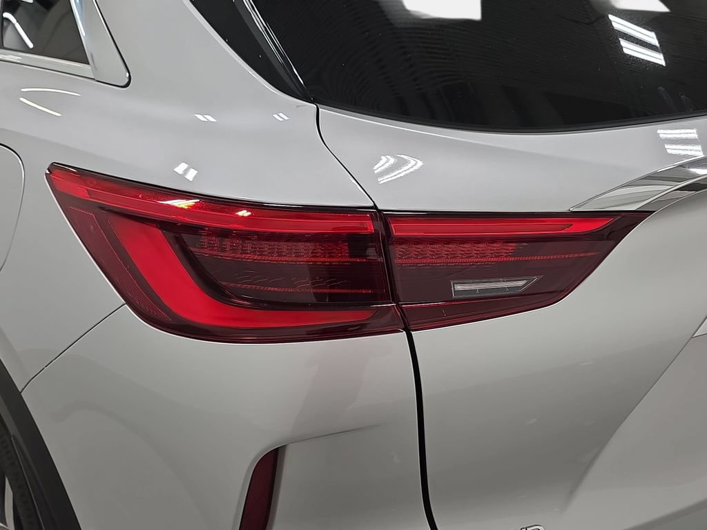 Certified 2020 INFINITI QX50 Sensory w/ Climate Package AWD/4WD image 29