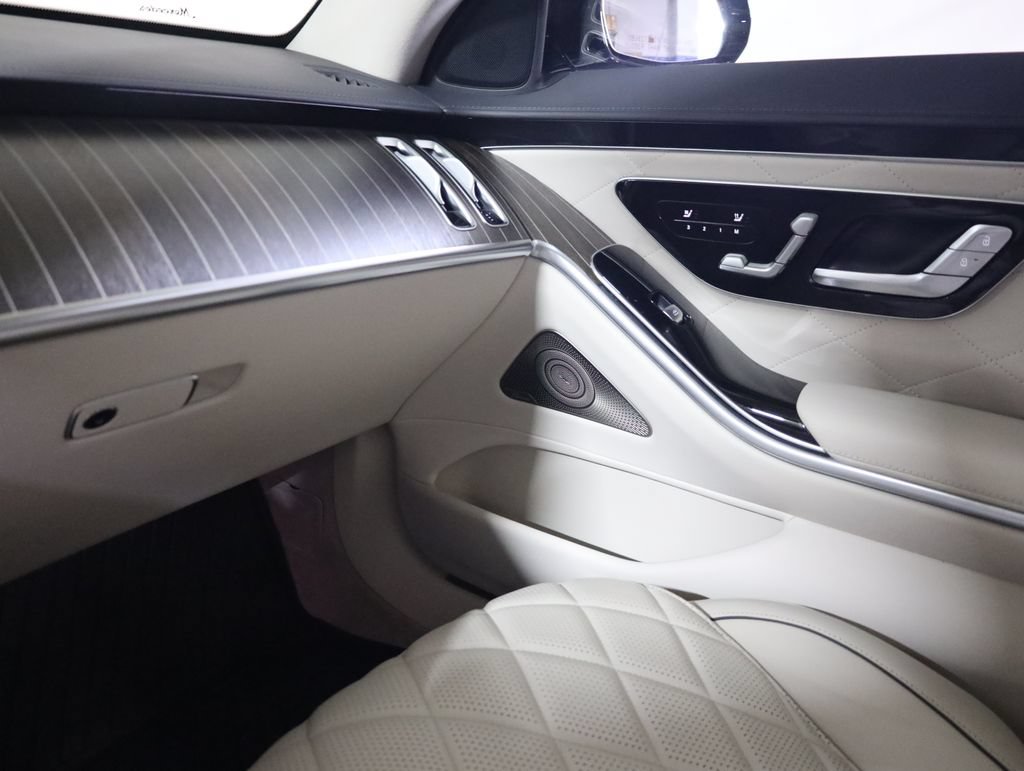 Used 2022 Mercedes-Benz S 580 4MATIC Sedan image 22