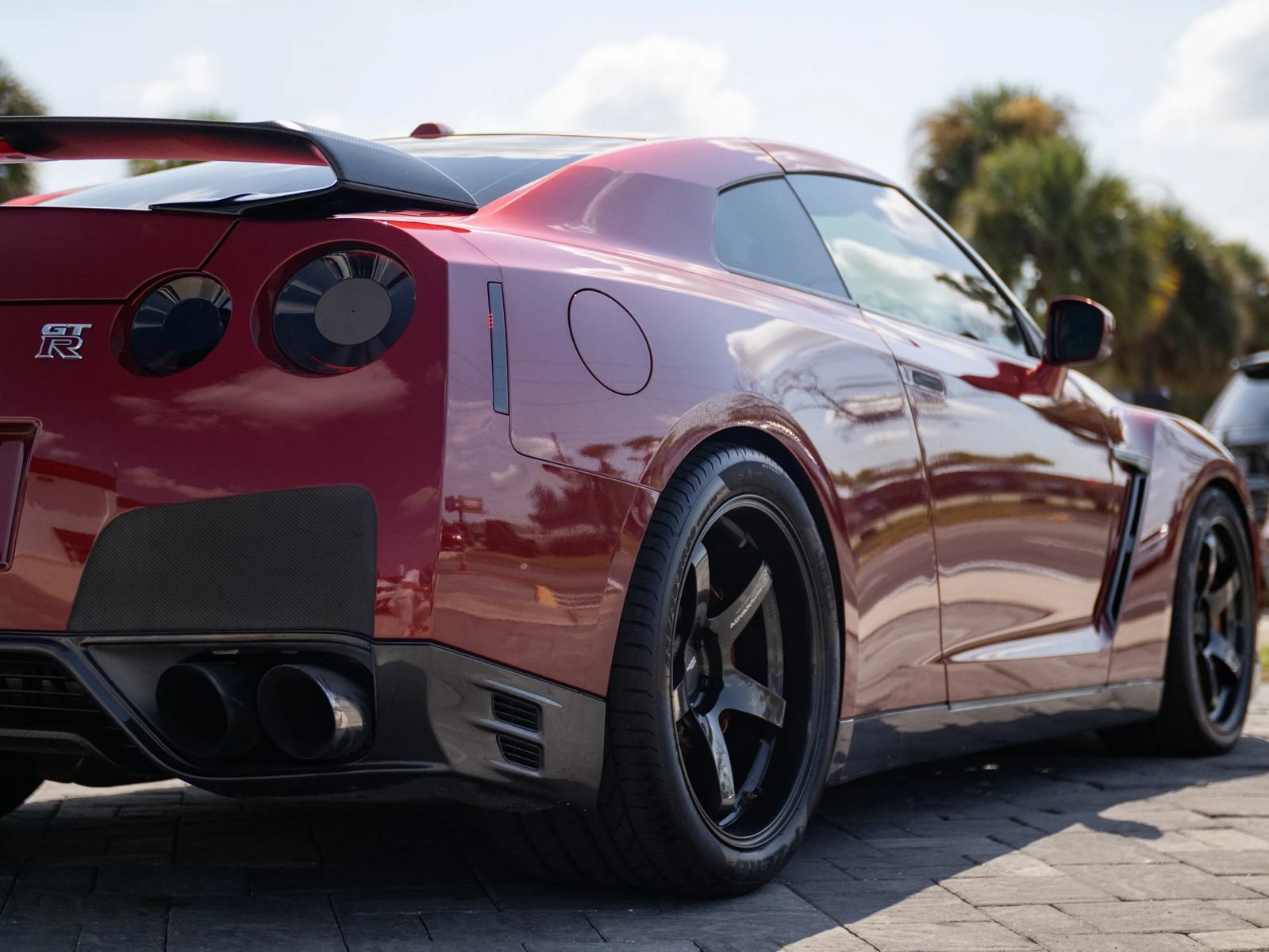 Used 2015 Nissan GT-R Black Edition AWD/4WD image 19