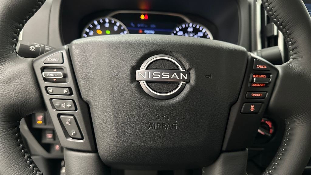 Used 2025 Nissan Frontier SV w/ SV Convenience Package image 16
