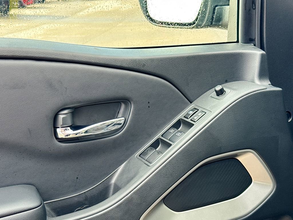 New 2026 Nissan Frontier SV image 17