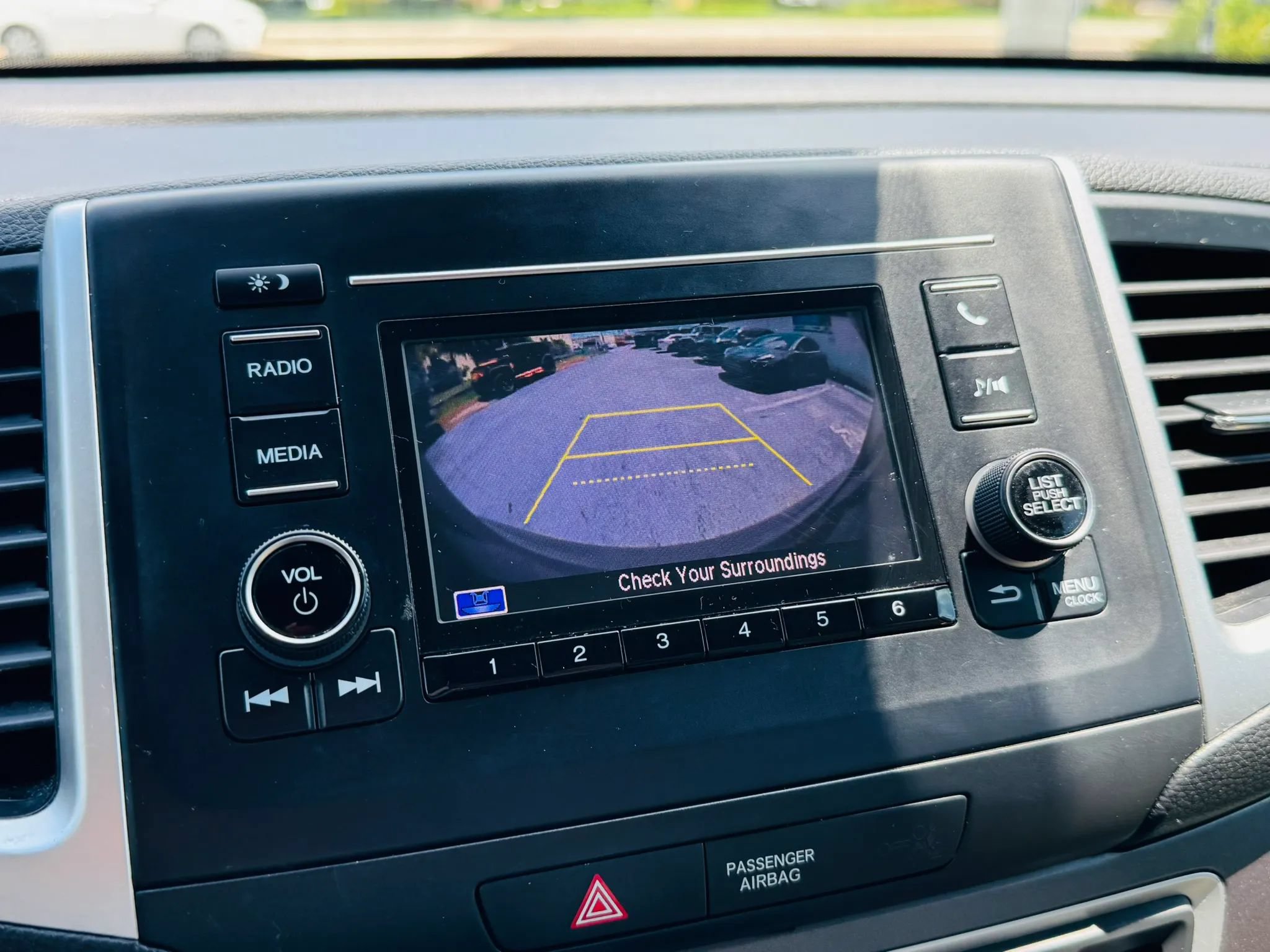 Used 2021 Honda Pilot LX image 25