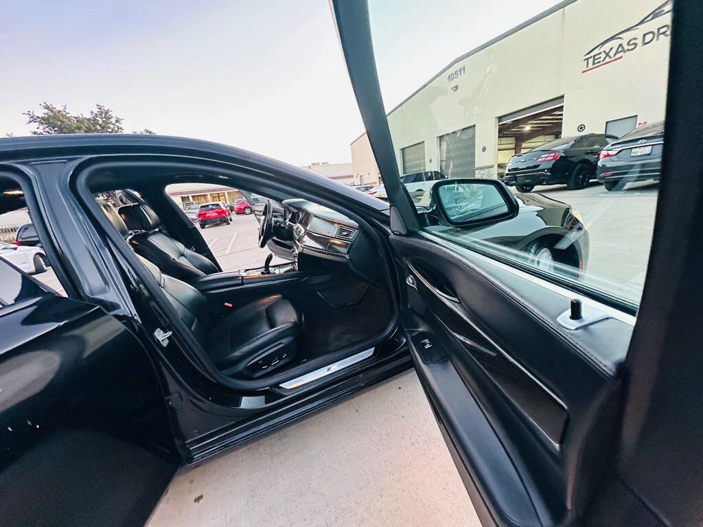 Used 2014 BMW 750Li 750Li 4dr Sedan image 24