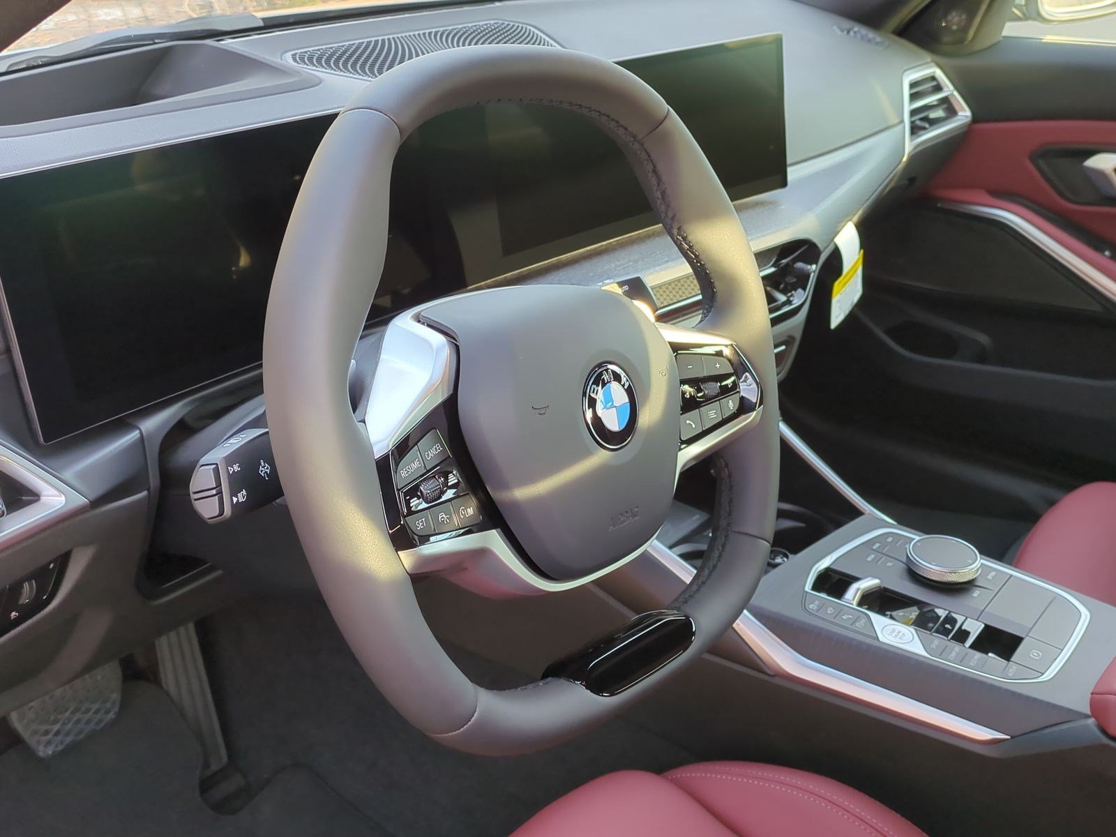 Used 2026 BMW 330i Sedan w/ Premium Package RWD image 18