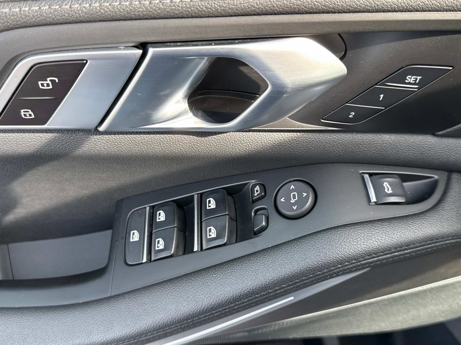 Used 2022 BMW X5 xDrive40i image 16