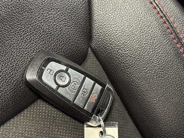 Used 2023 Ford Explorer ST-Line AWD/4WD image 27