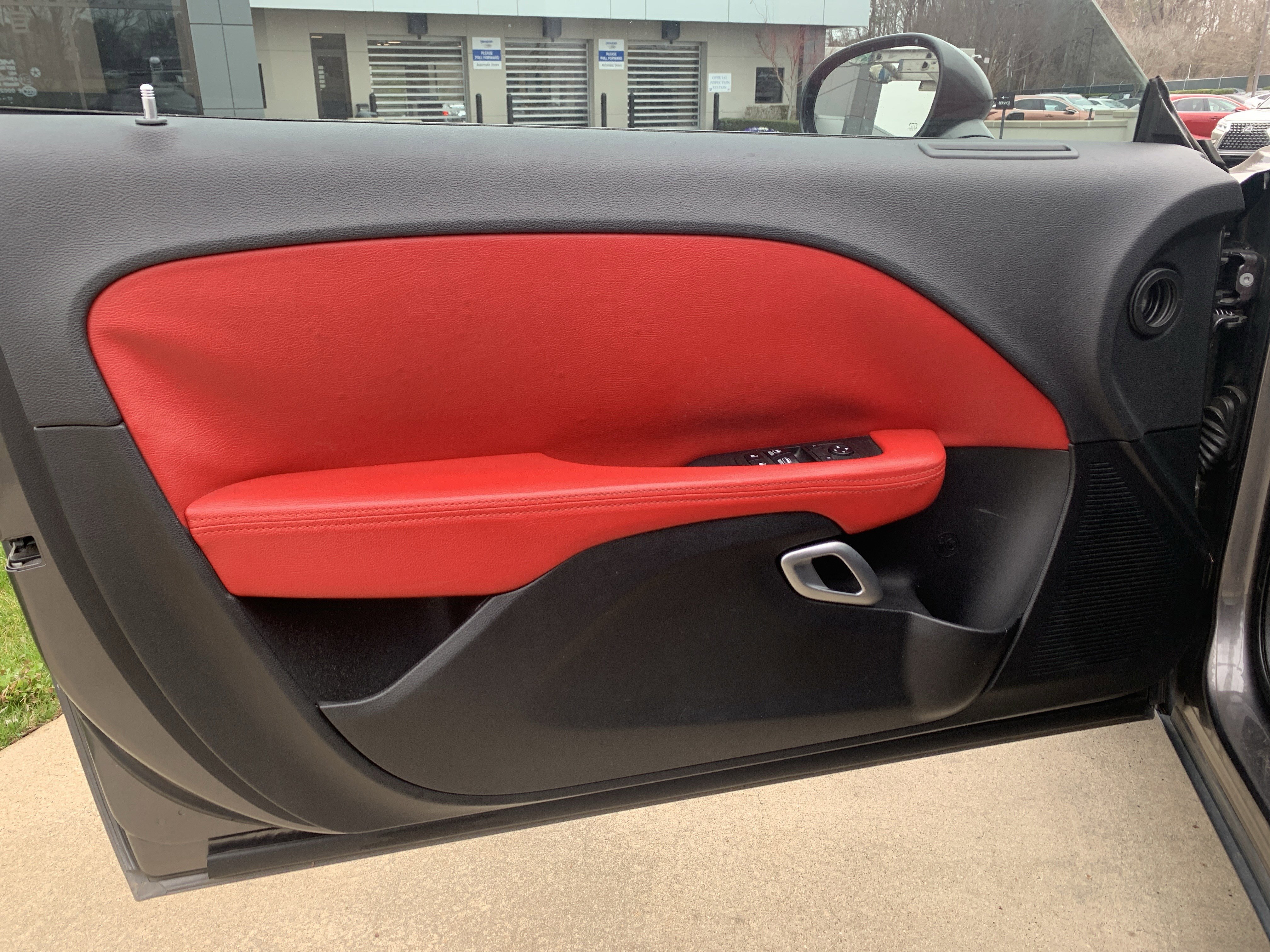 Used 2018 Dodge Challenger SXT image 14