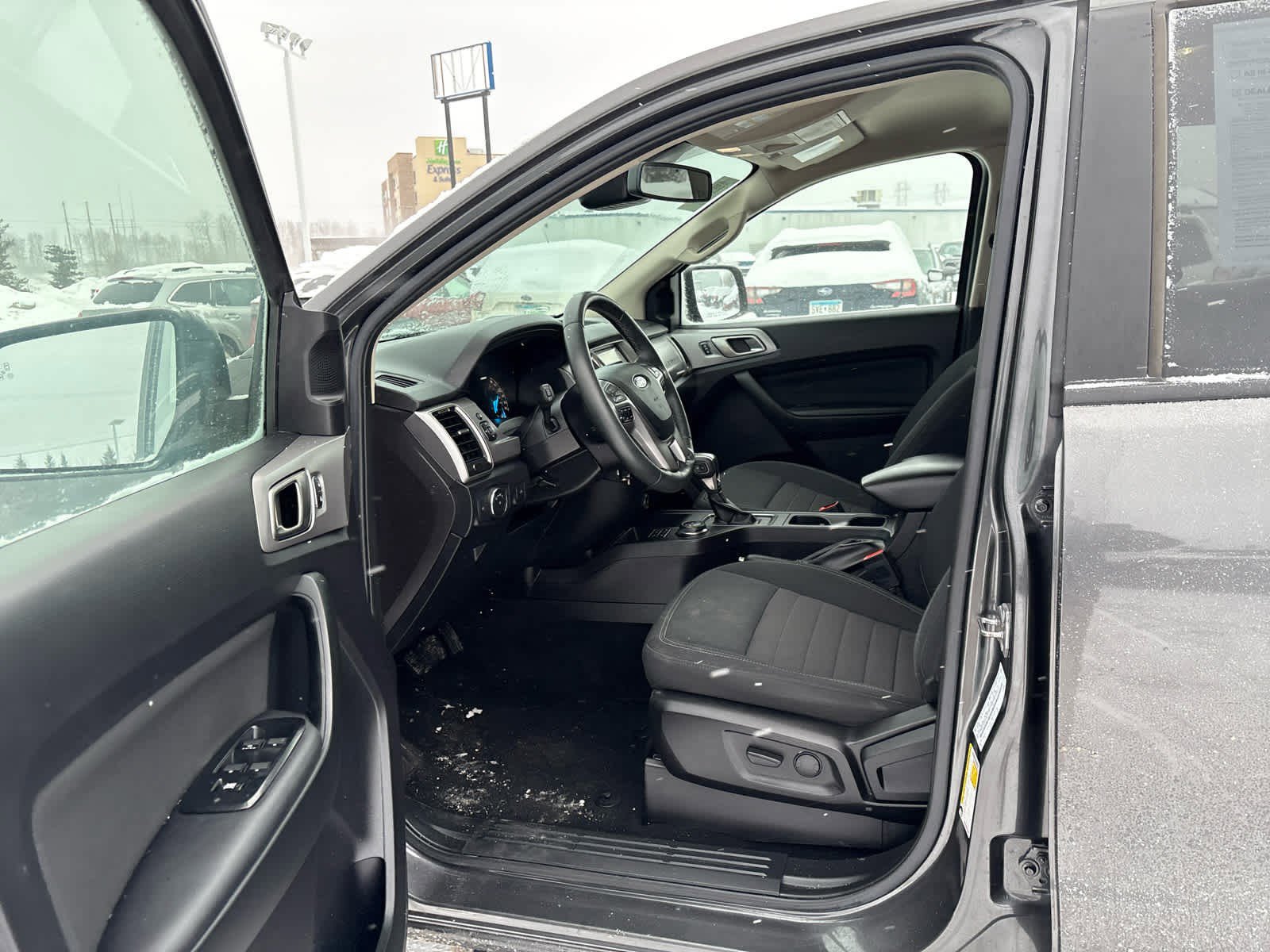 Used 2019 Ford Ranger XLT w/ Equipment Group 302A Luxury image 9