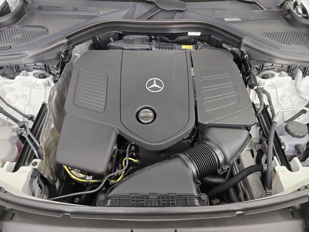 New 2026 Mercedes-Benz GLC 350e 4MATIC image 10