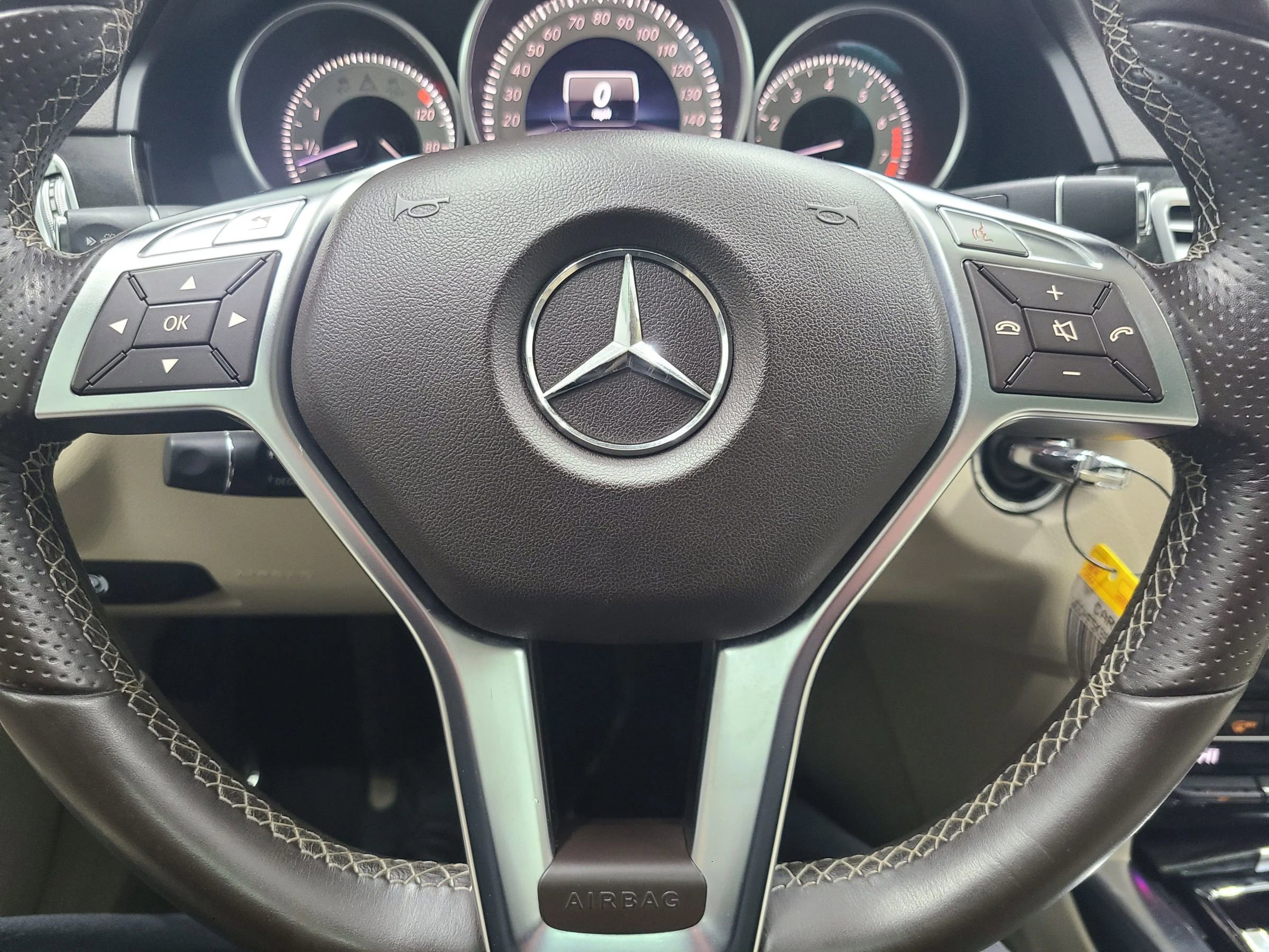 Used 2014 Mercedes-Benz E 350 Sedan image 27