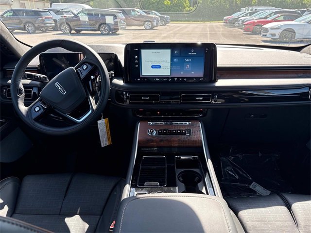 New 2025 Lincoln Aviator Black Label image 15