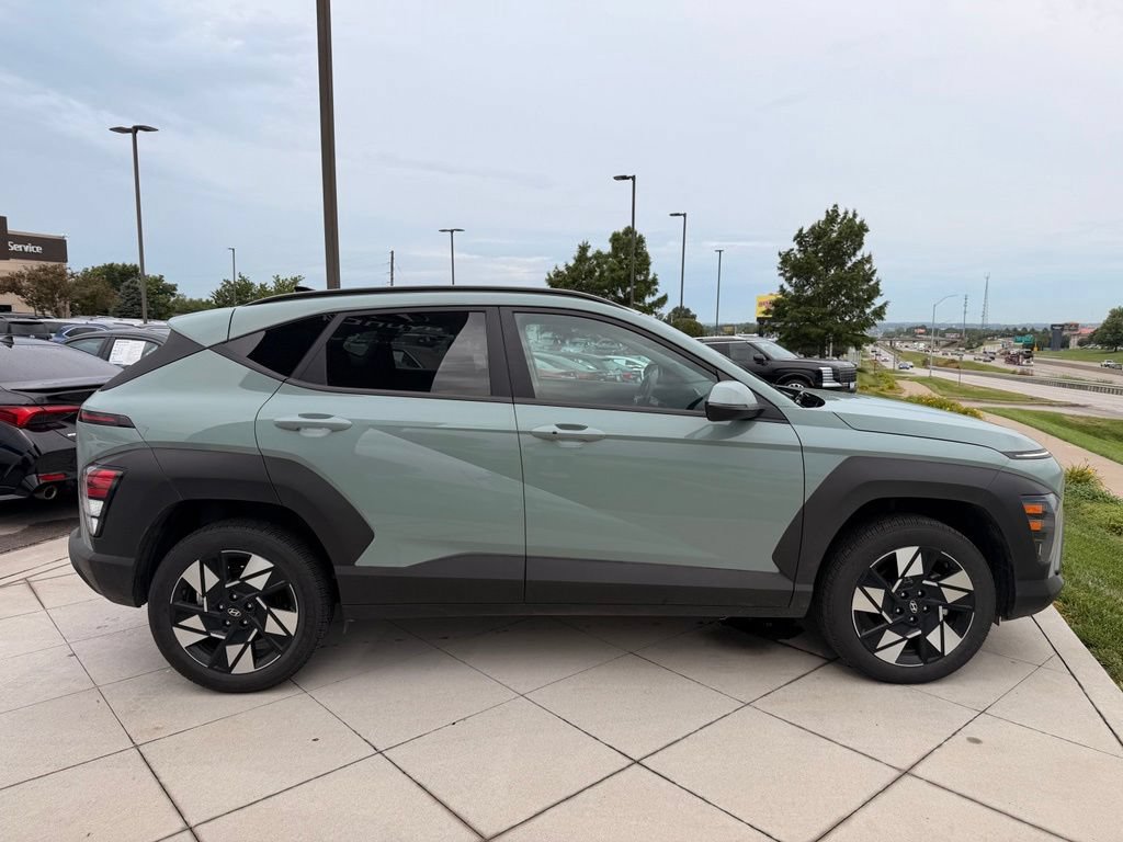 Used 2025 Hyundai Kona SEL AWD/4WD image 10