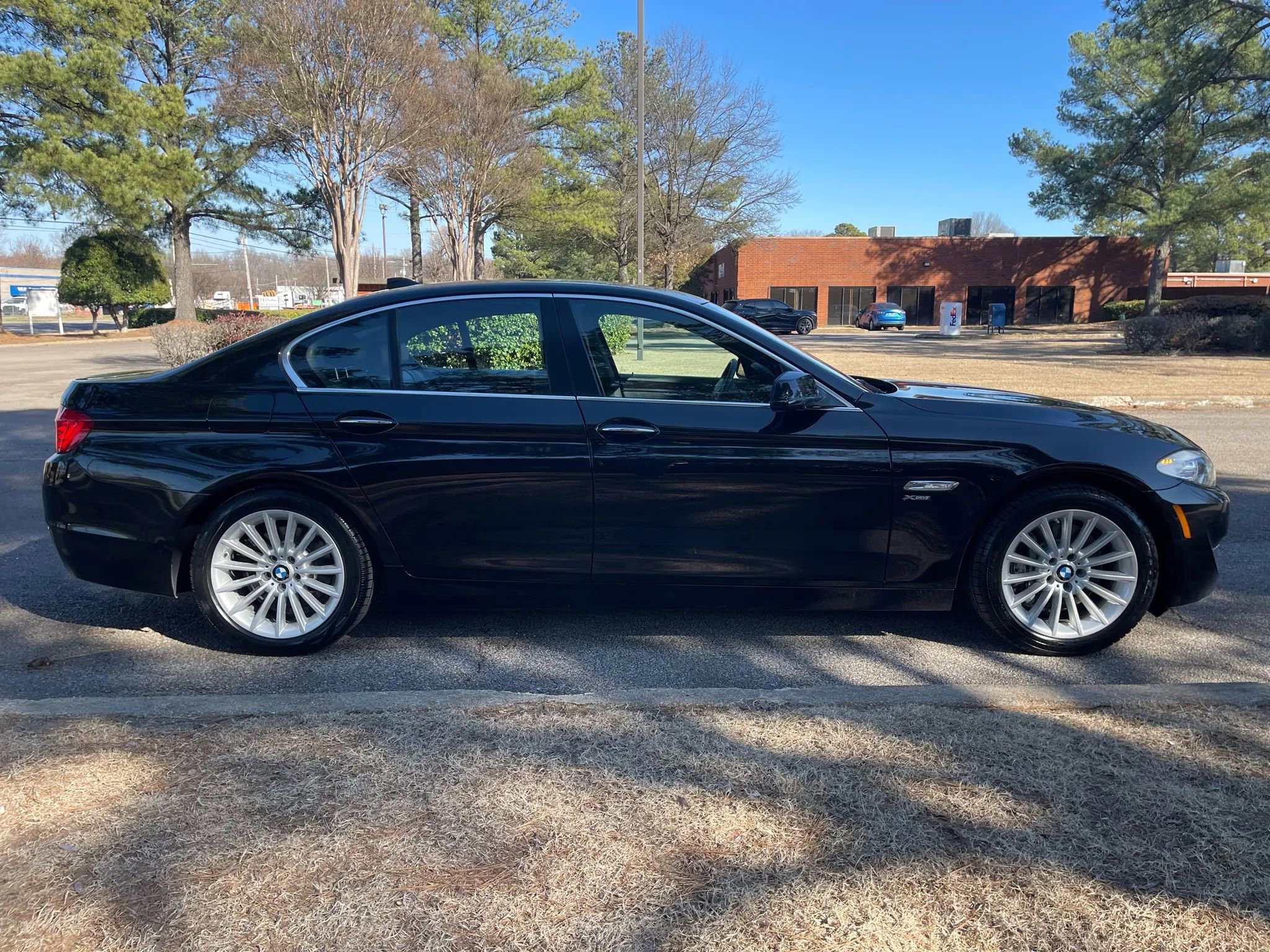 Used 2012 BMW 535i xDrive Sedan AWD/4WD image 6