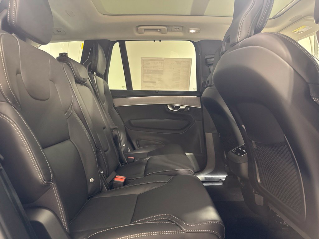 New 2026 Volvo XC90 B6 Ultra w/ Protection Package AWD/4WD image 29