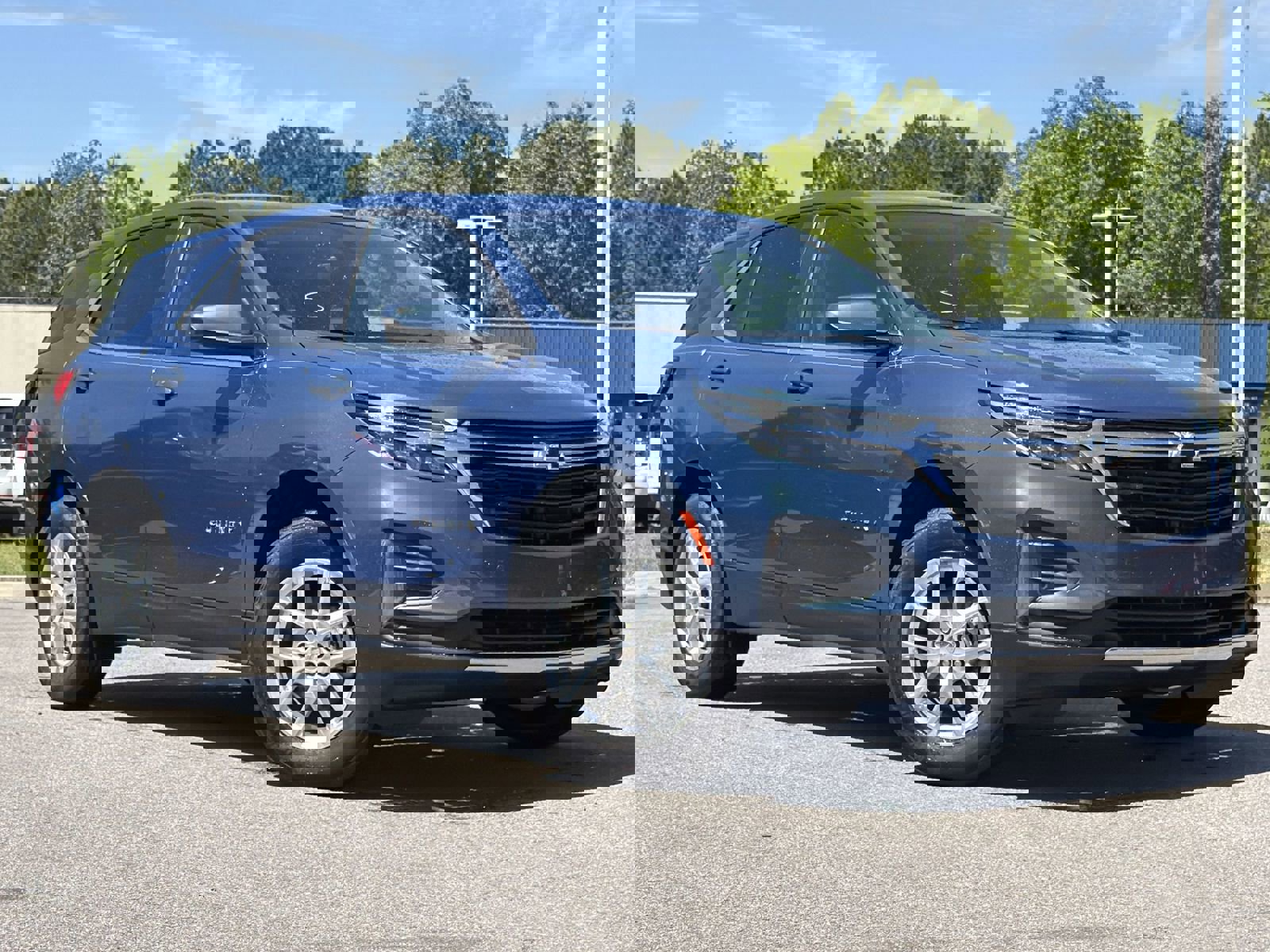 Used 2024 Chevrolet Equinox LT w/ LPO, Floor Liner Package image 2