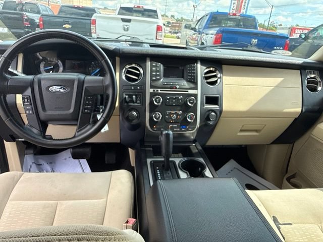 Used 2015 Ford Expedition EL XL w/ Equipment Group 101B AWD/4WD image 16