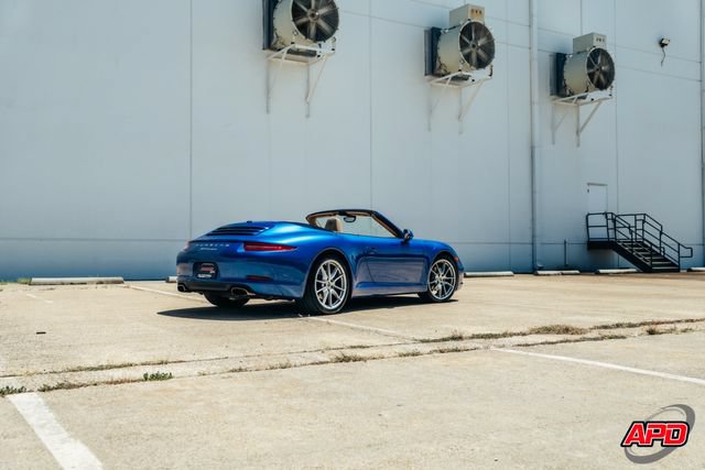 Used 2015 Porsche 911 Carrera RWD image 16