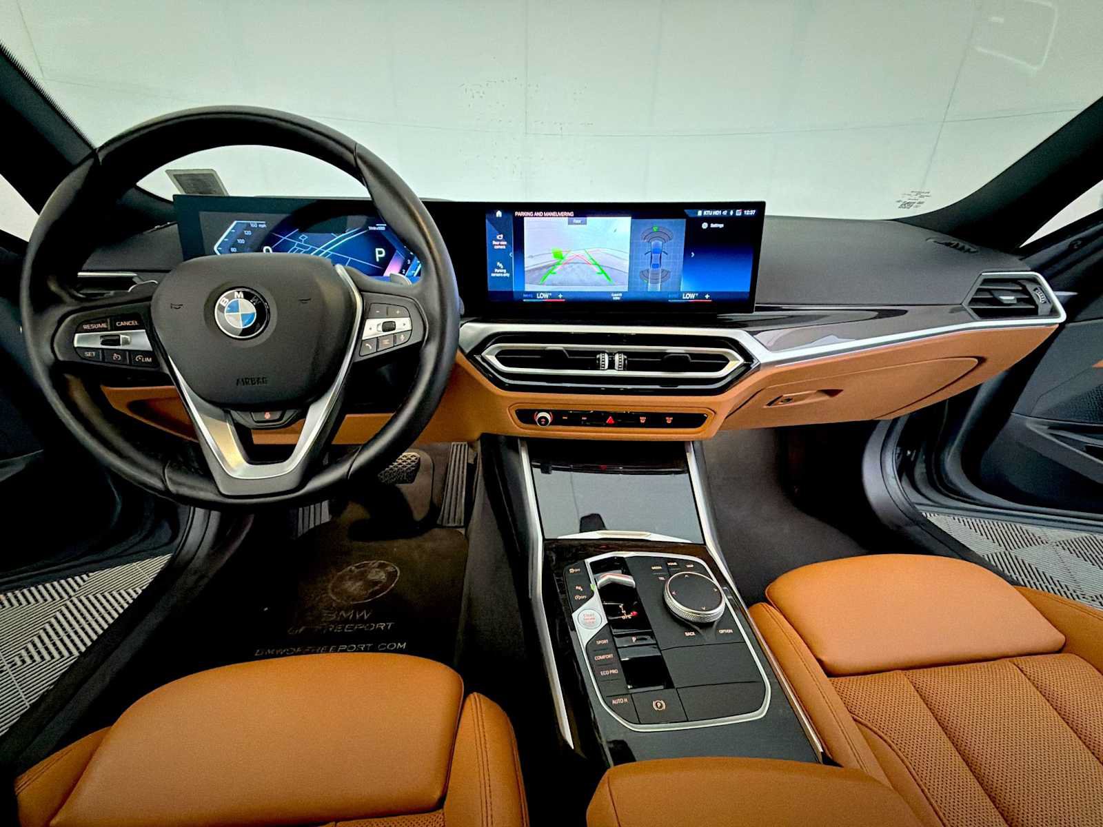 Used 2024 BMW 330i xDrive Sedan w/ Premium Package AWD/4WD image 15