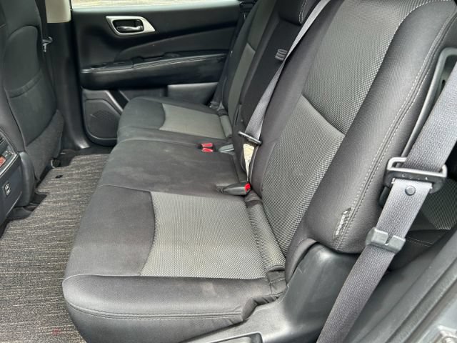 Used 2018 Nissan Pathfinder S AWD/4WD image 26