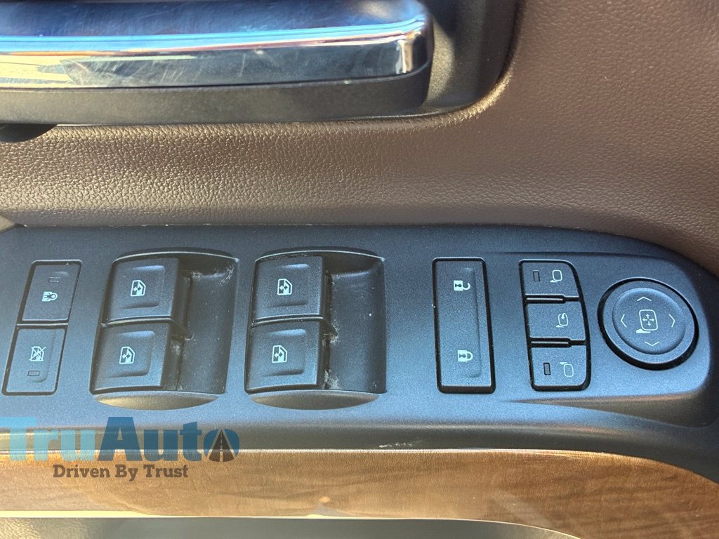 Used 2017 Chevrolet Silverado 1500 LTZ w/ Sport Package AWD/4WD image 21
