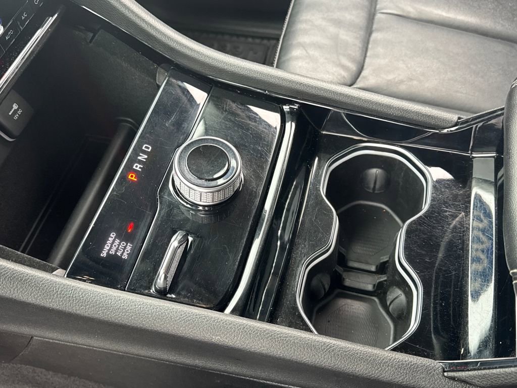 Used 2021 Jeep Grand Cherokee L Limited image 23