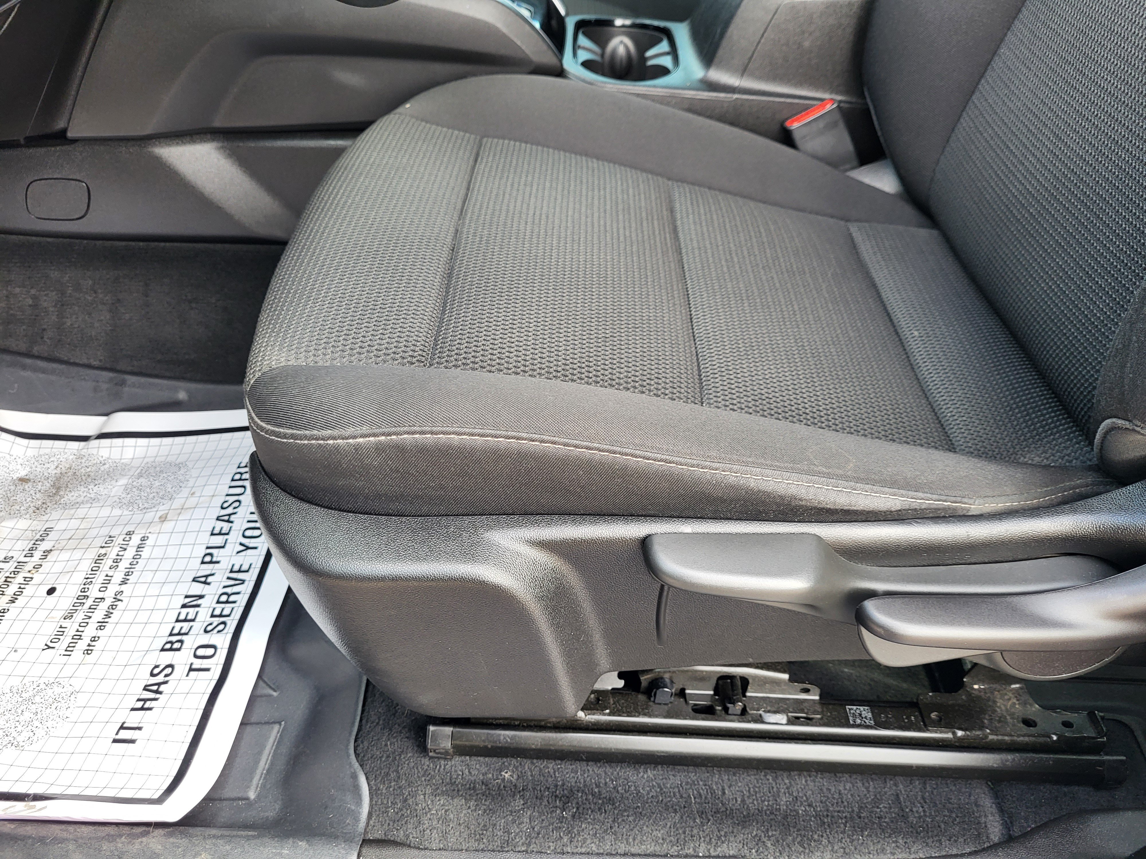 Used 2023 Chevrolet Colorado LT AWD/4WD image 22