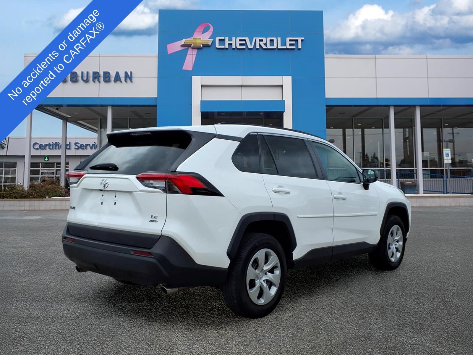 Used 2019 Toyota RAV4 LE AWD/4WD image 5