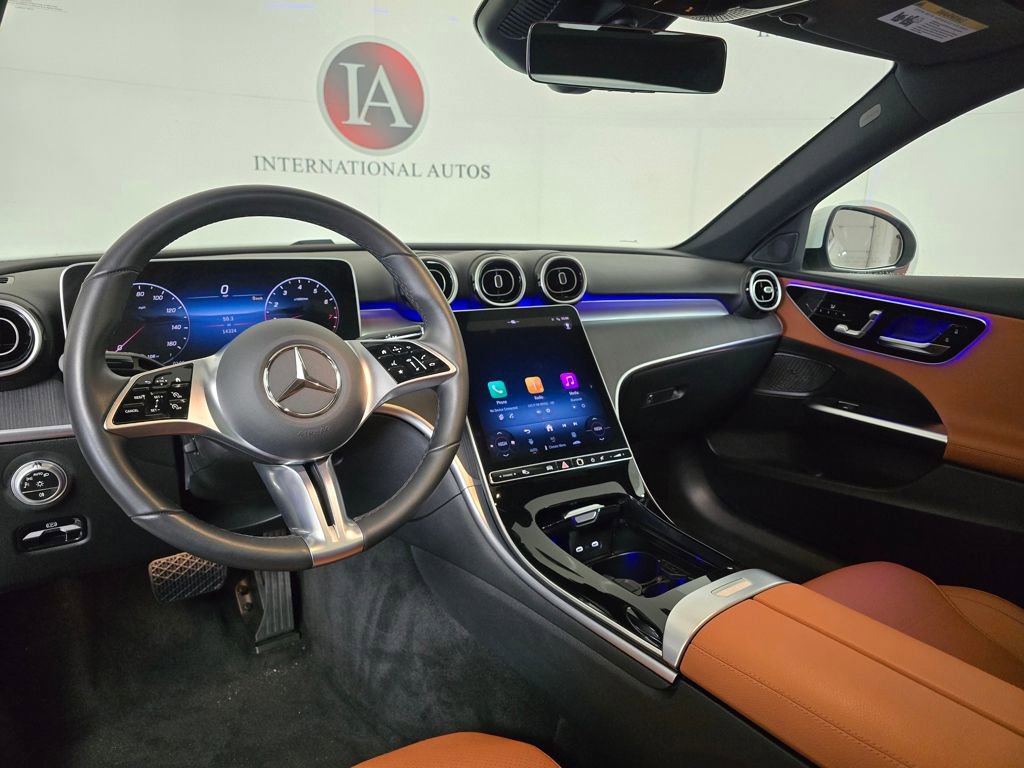 Used 2025 Mercedes-Benz C 300 4MATIC Sedan image 20