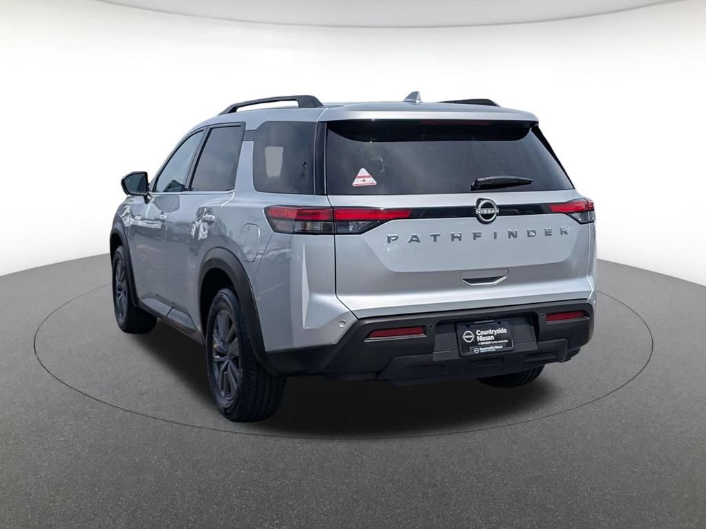 Used 2025 Nissan Pathfinder SV FWD image 7