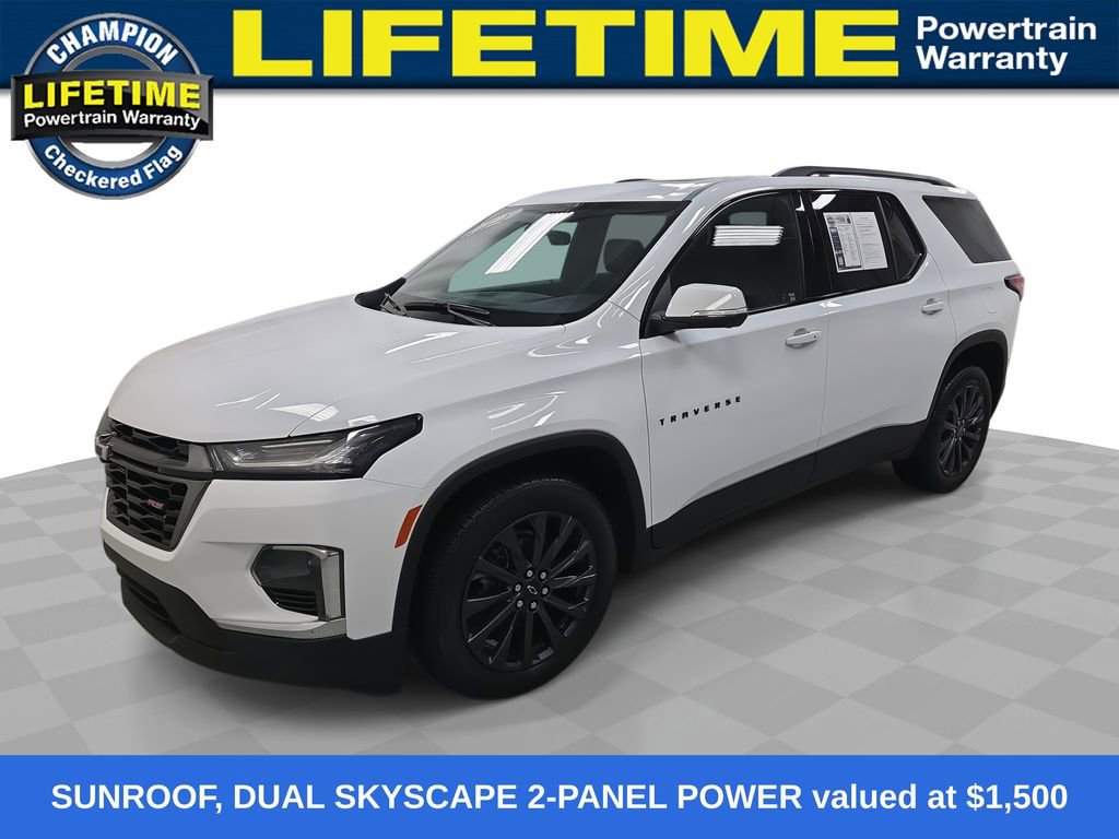 Used 2023 Chevrolet Traverse RS image 1