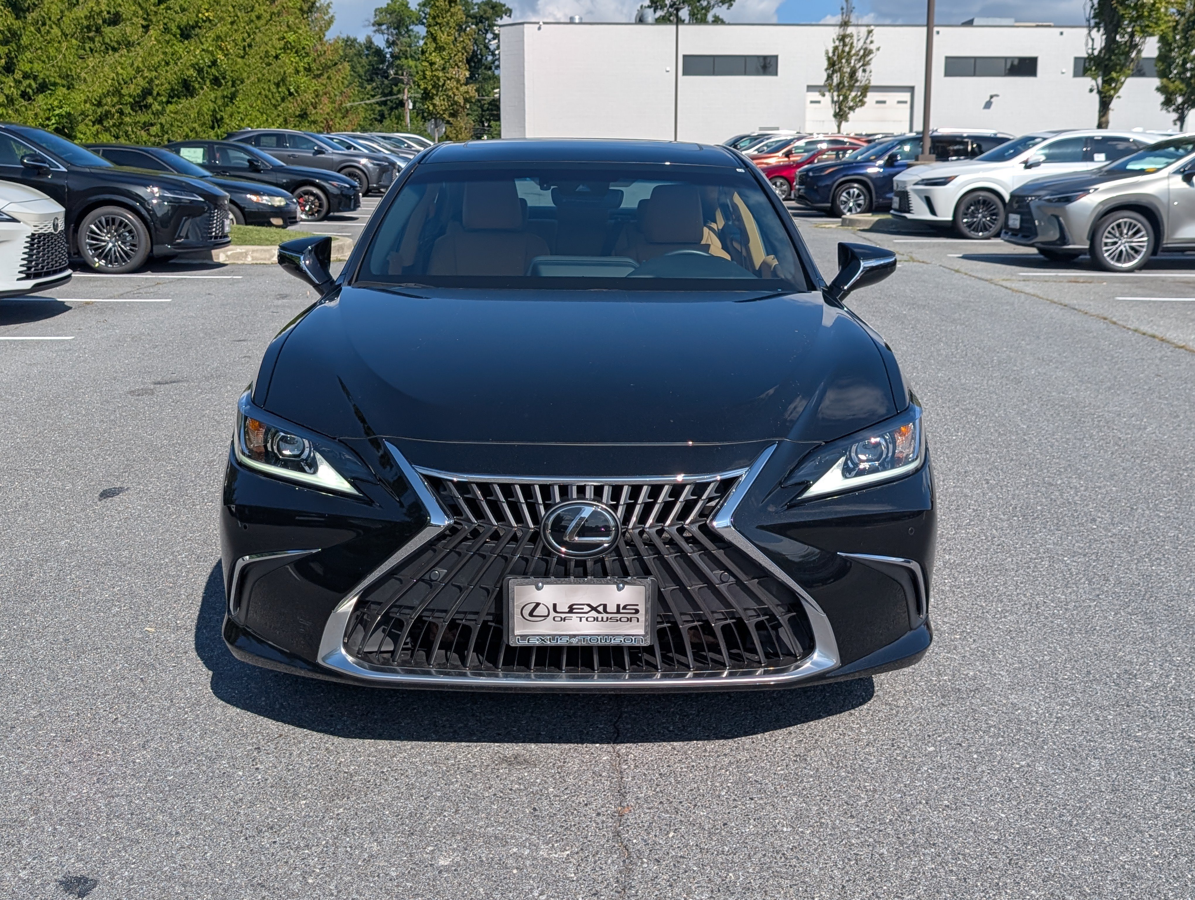 Certified 2024 Lexus ES 350 w/ Premium Package FWD image 8