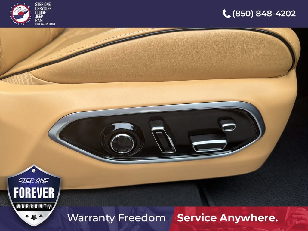 Used 2024 Jeep Grand Cherokee L Summit w/ Rear Seat Video Group I AWD/4WD image 21