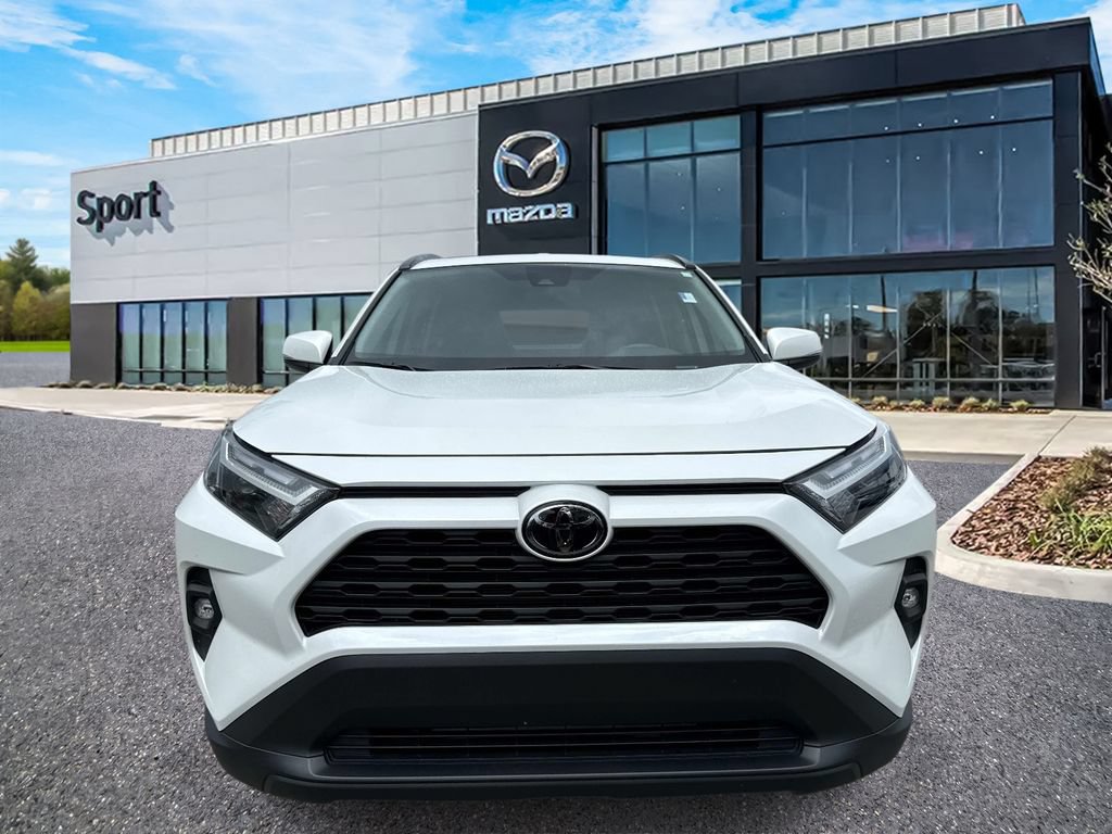 Used 2025 Toyota RAV4 XLE Premium FWD image 9