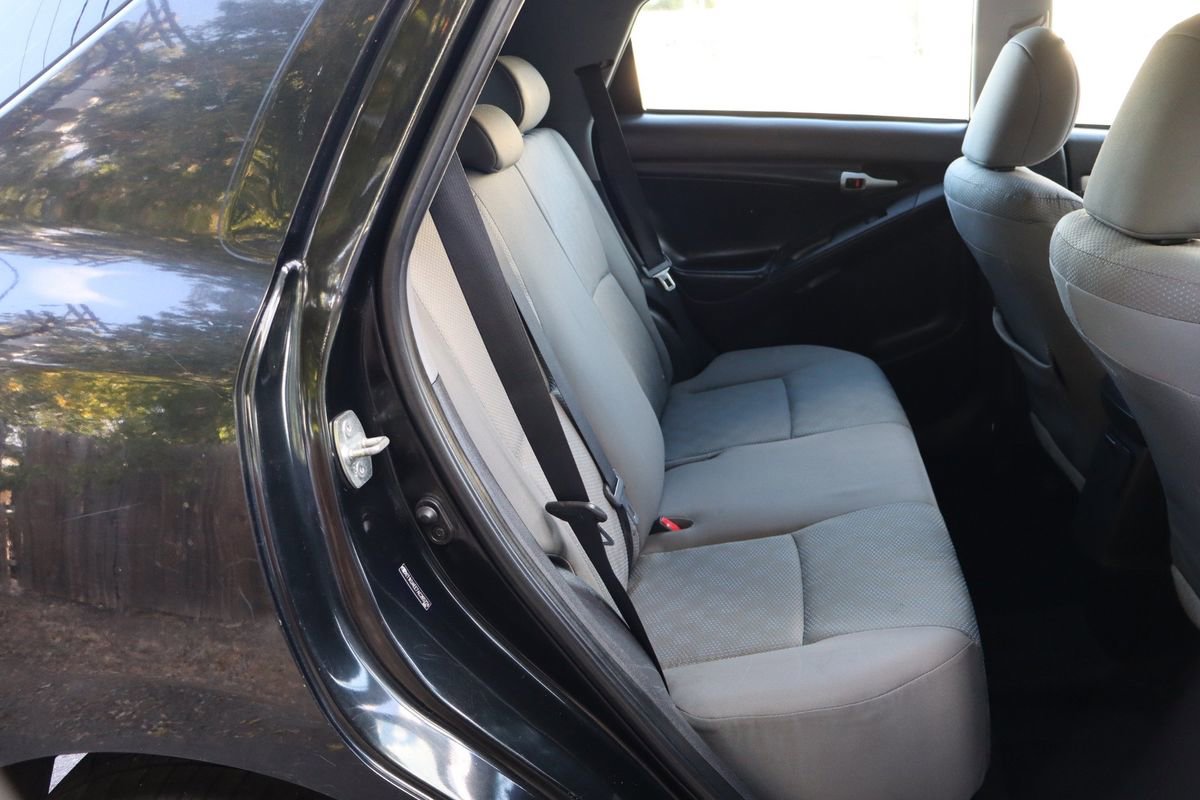 Used 2010 Toyota Matrix image 21