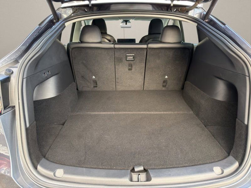 Used 2021 Tesla Model Y Performance image 11