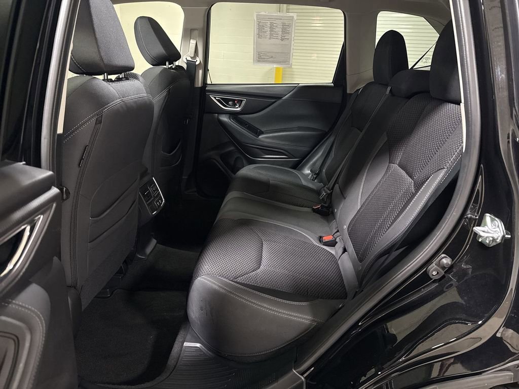 Used 2024 Subaru Forester Premium image 23