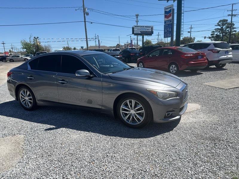 Used 2015 INFINITI Q50 2.0t w/ Moonroof Package AWD/4WD image 5