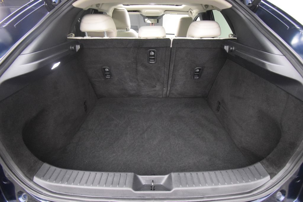 Used 2023 MAZDA CX-30 AWD 2.5 S w/ Premium Package image 32