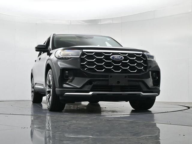 Certified 2025 Ford Explorer Platinum w/ LUX Leather Package AWD/4WD image 40
