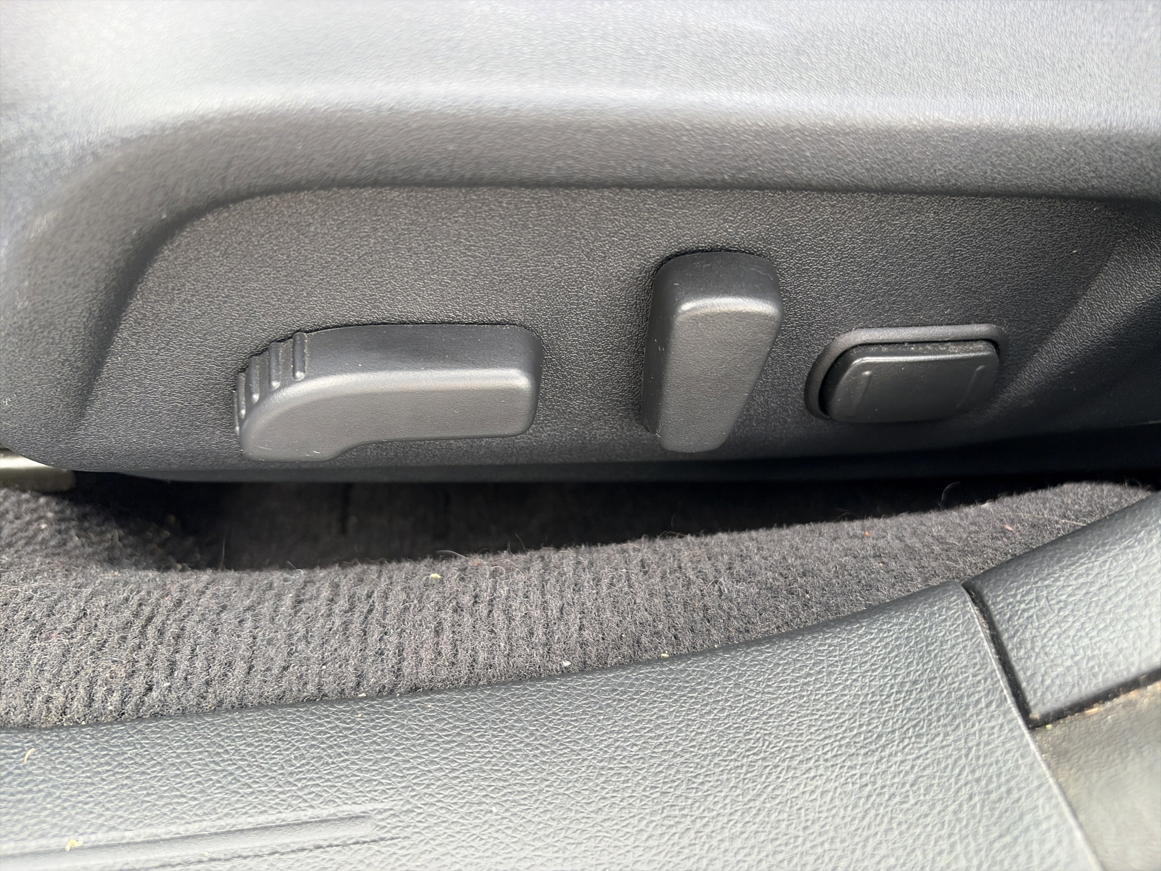 Used 2018 Subaru Legacy 2.5i Sport w/ Cargo Package image 16