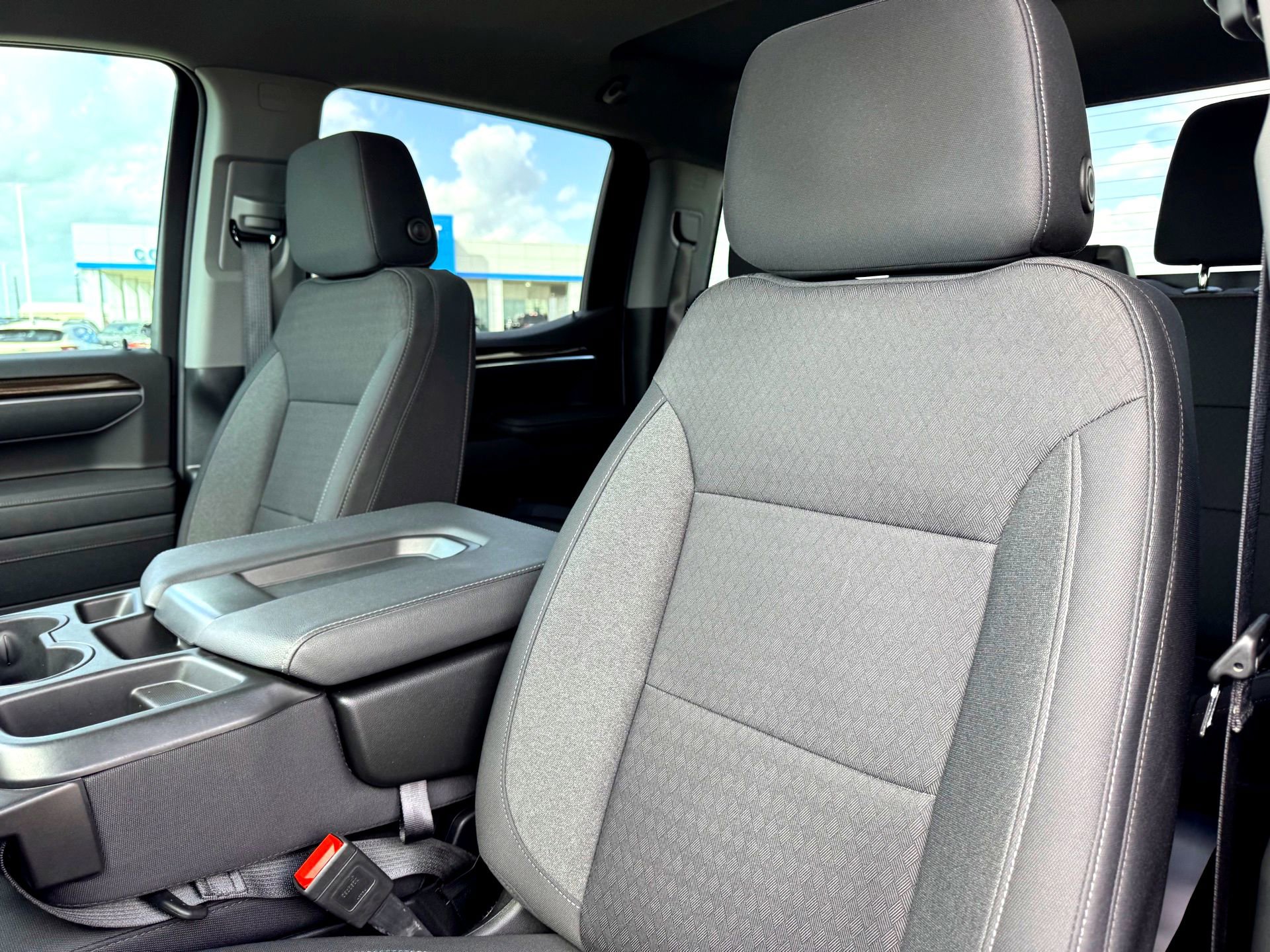 Used 2025 Chevrolet Silverado 1500 RST image 13