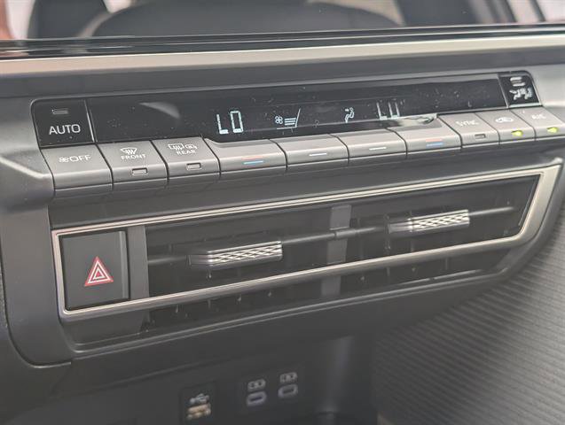 New 2026 Toyota Camry SE image 21