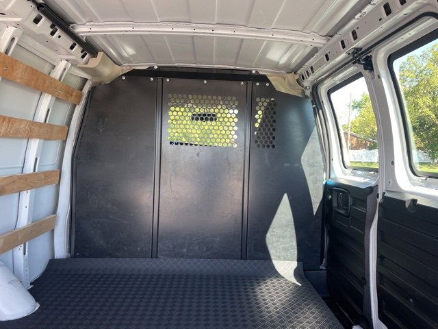 Used 2024 Chevrolet Express 2500 w/ Driver Convenience Package image 14