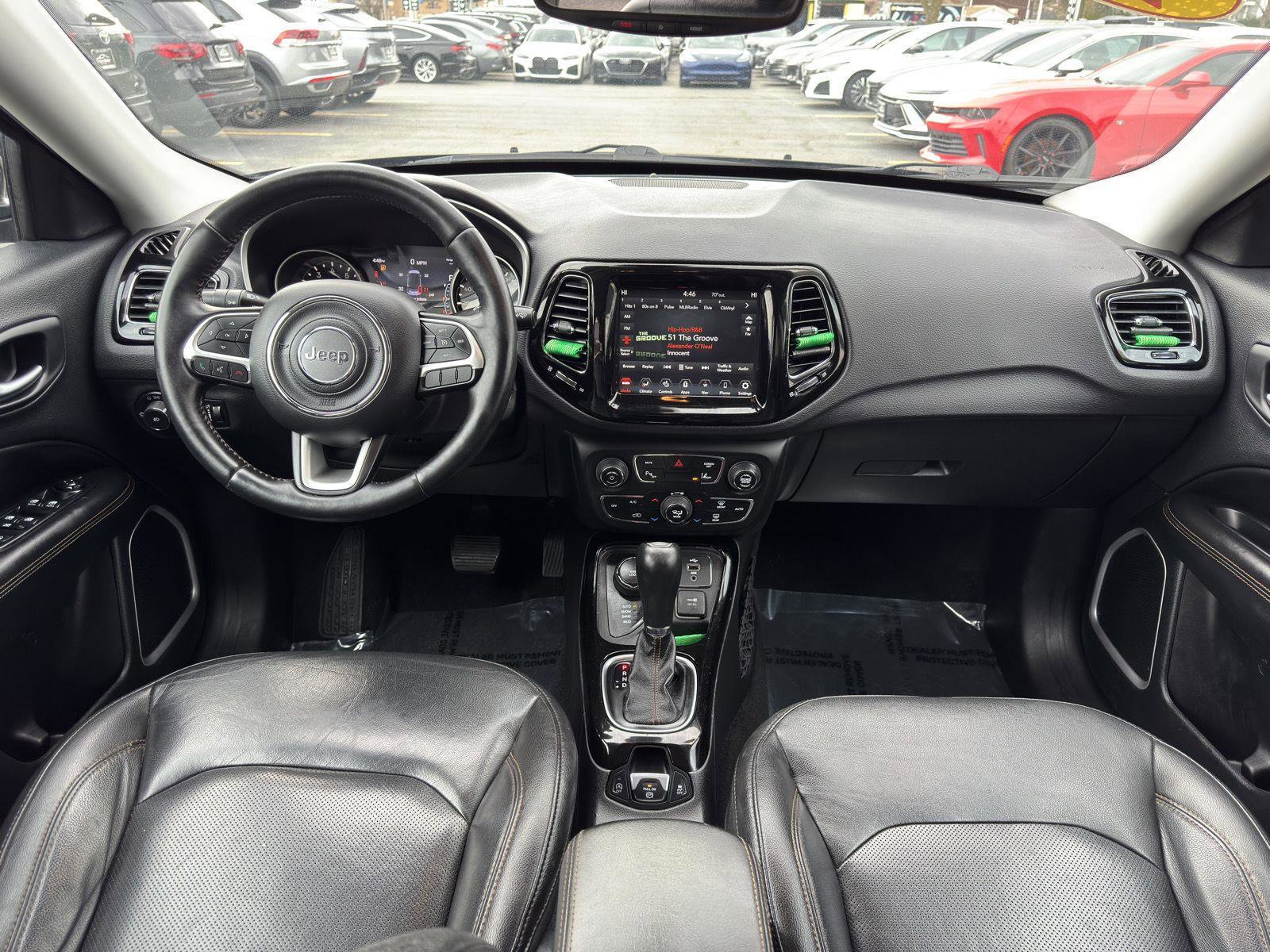 Used 2018 Jeep Compass Limited w/ Navigation Group AWD/4WD image 28