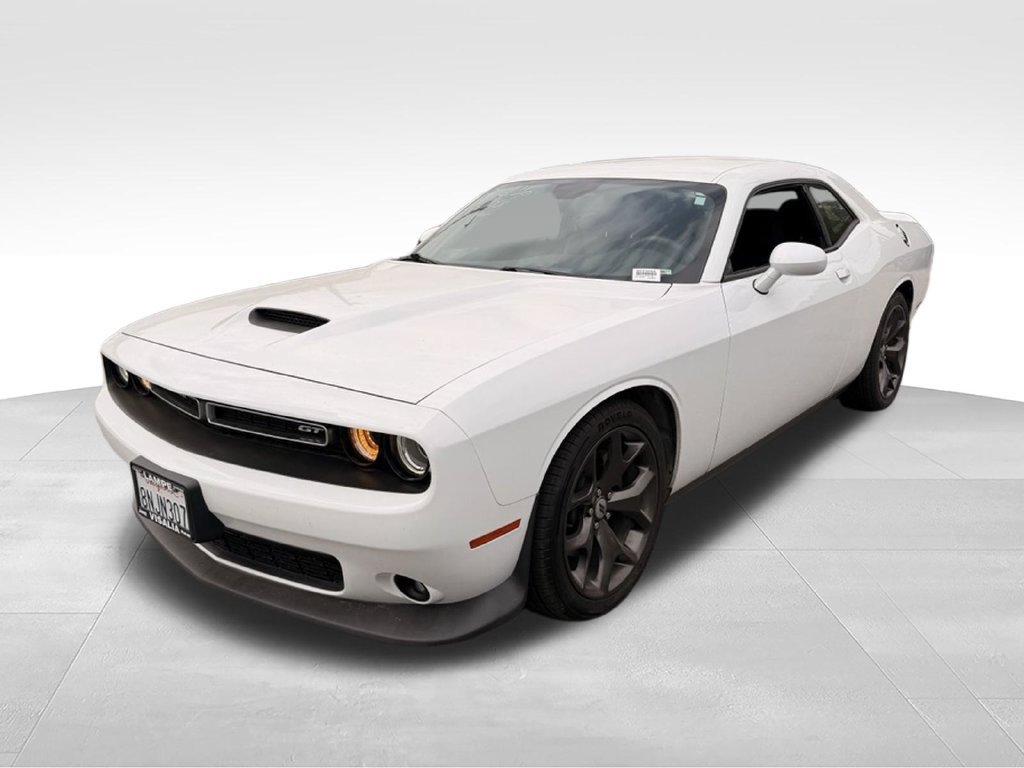 Used 2019 Dodge Challenger GT RWD image 2