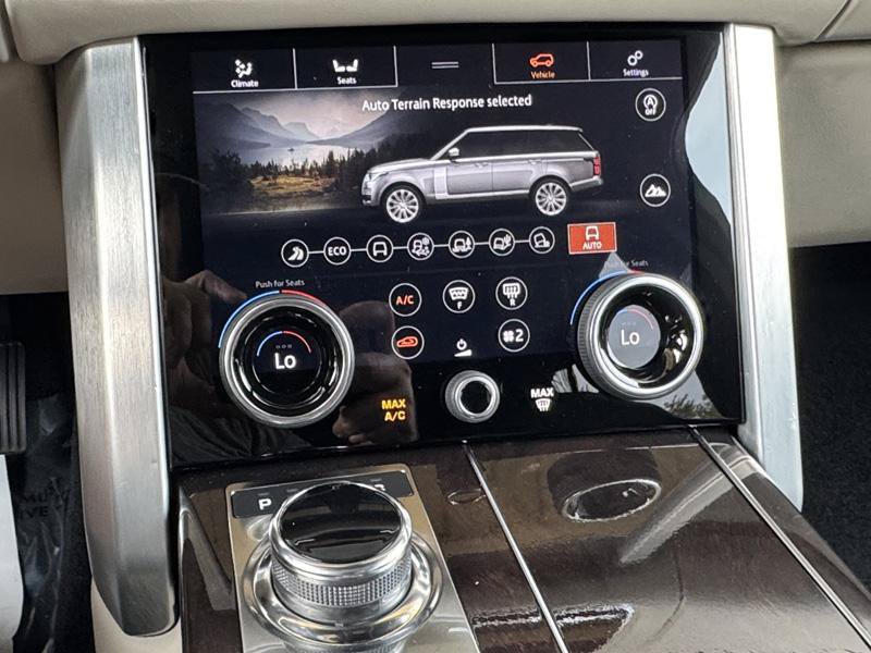 Used 2018 Land Rover Range Rover Supercharged AWD/4WD image 27