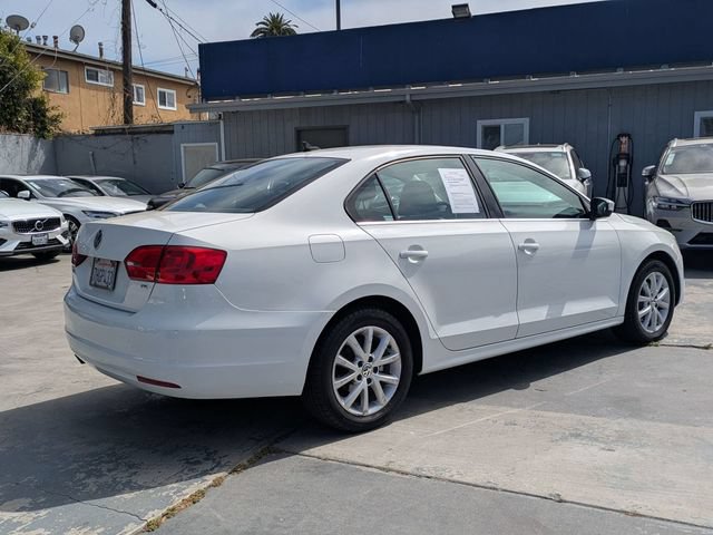 Used 2014 Volkswagen Jetta SE FWD image 3