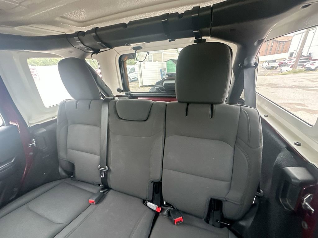 Used 2021 Jeep Wrangler Unlimited Sport image 51