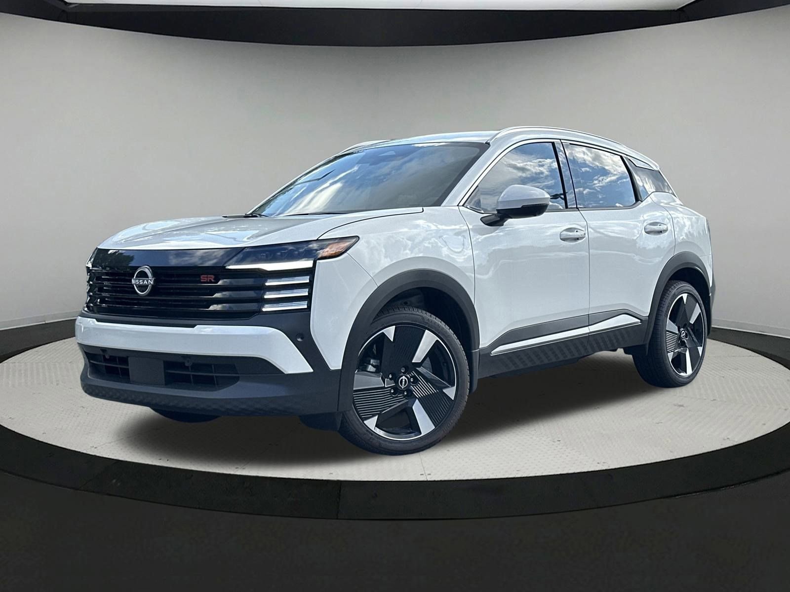 New 2025 Nissan Kicks SR
